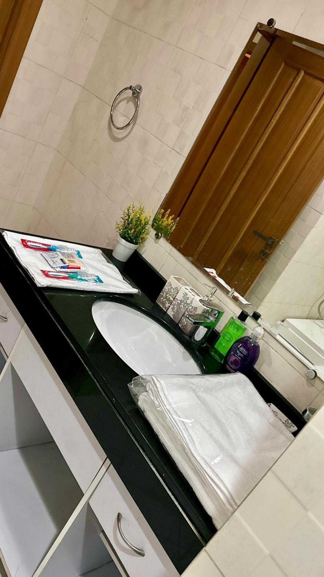 Centaurus Apartment Islamabad Bagian luar foto
